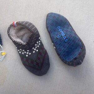 Bombas Patterned Gripper Slipper NEW